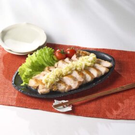 焼き鶏肉のねぎ塩レモンだれ