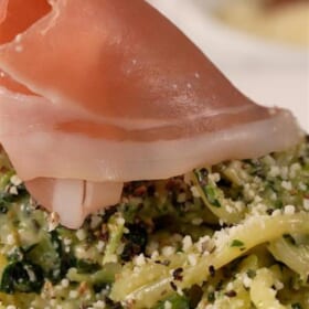 もはやこっちが正解！小松菜で作るジェノベーゼ