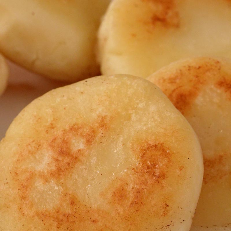 ハマるこどもが続出？！みたらしタレのじゃが芋もち