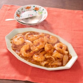 プリプリ海老と旨辛ソースが決め手！ 本格エビチリ