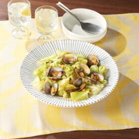 キャベツとサラダチキンのおつまみサラダ